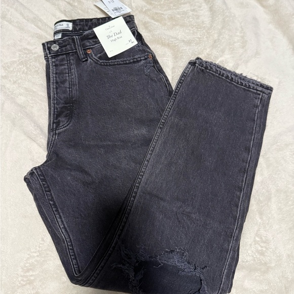 NWT Abercrombie & Fitch Washed Black Distressed Jeans - Picture 5 of 6